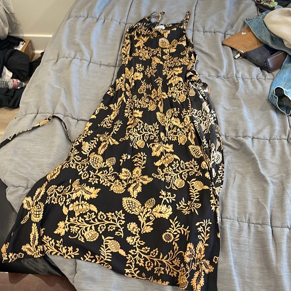 Zara wrap tie dress - Picture 1 of 1